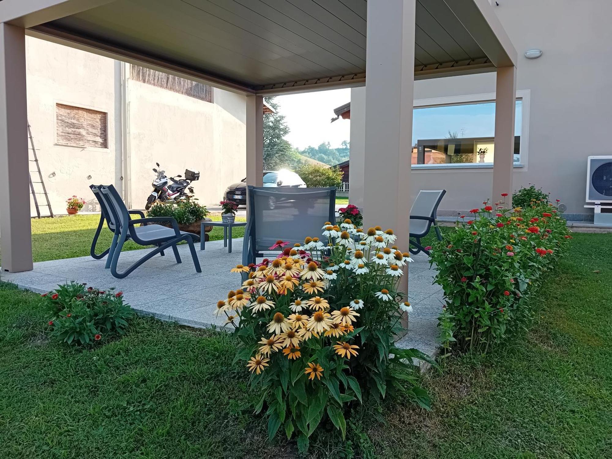 L'Isola Dla Cerrea Bed & Breakfast Mombasiglio Exterior photo